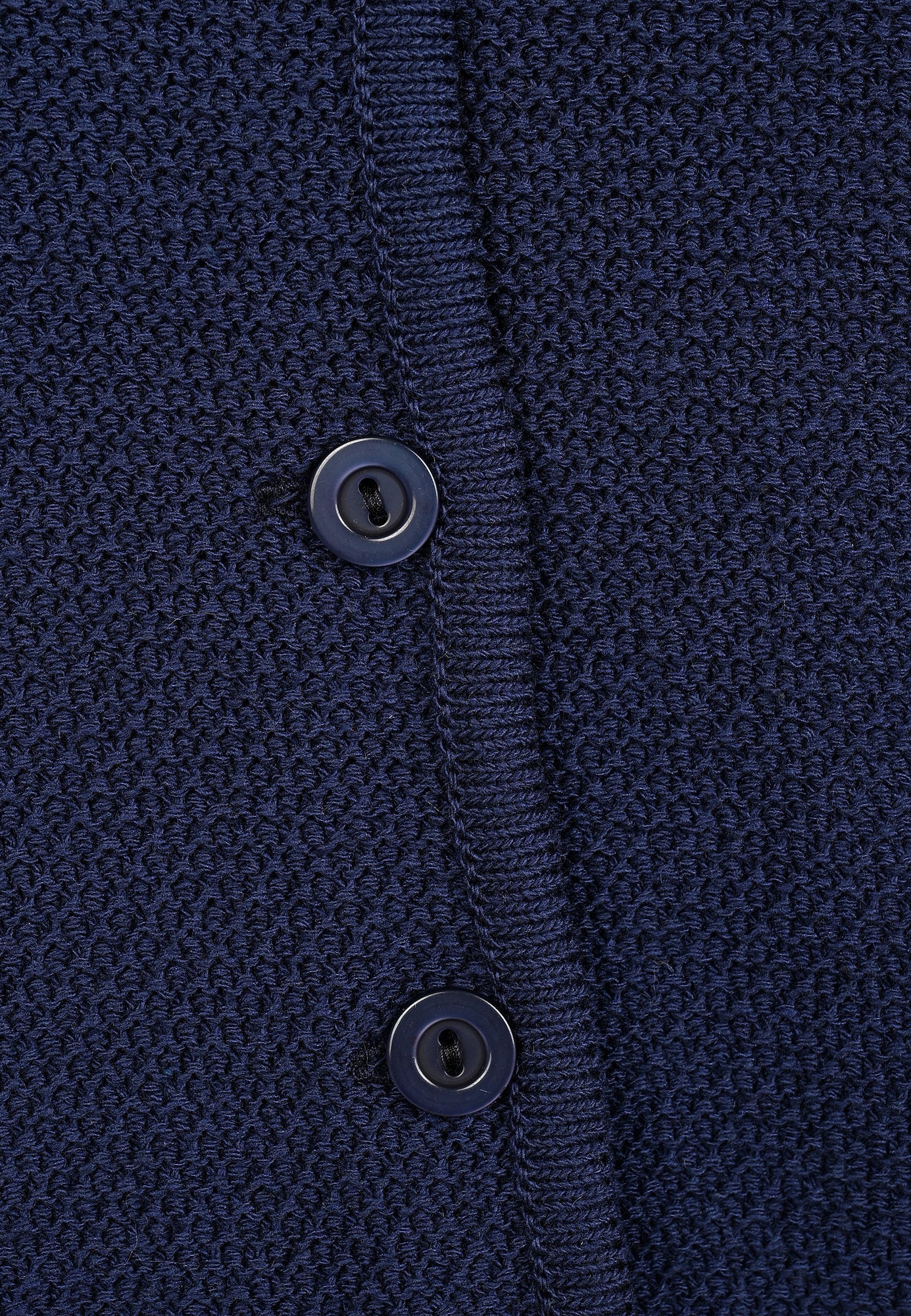 25224 Cardigan tricoté en bleu foncé