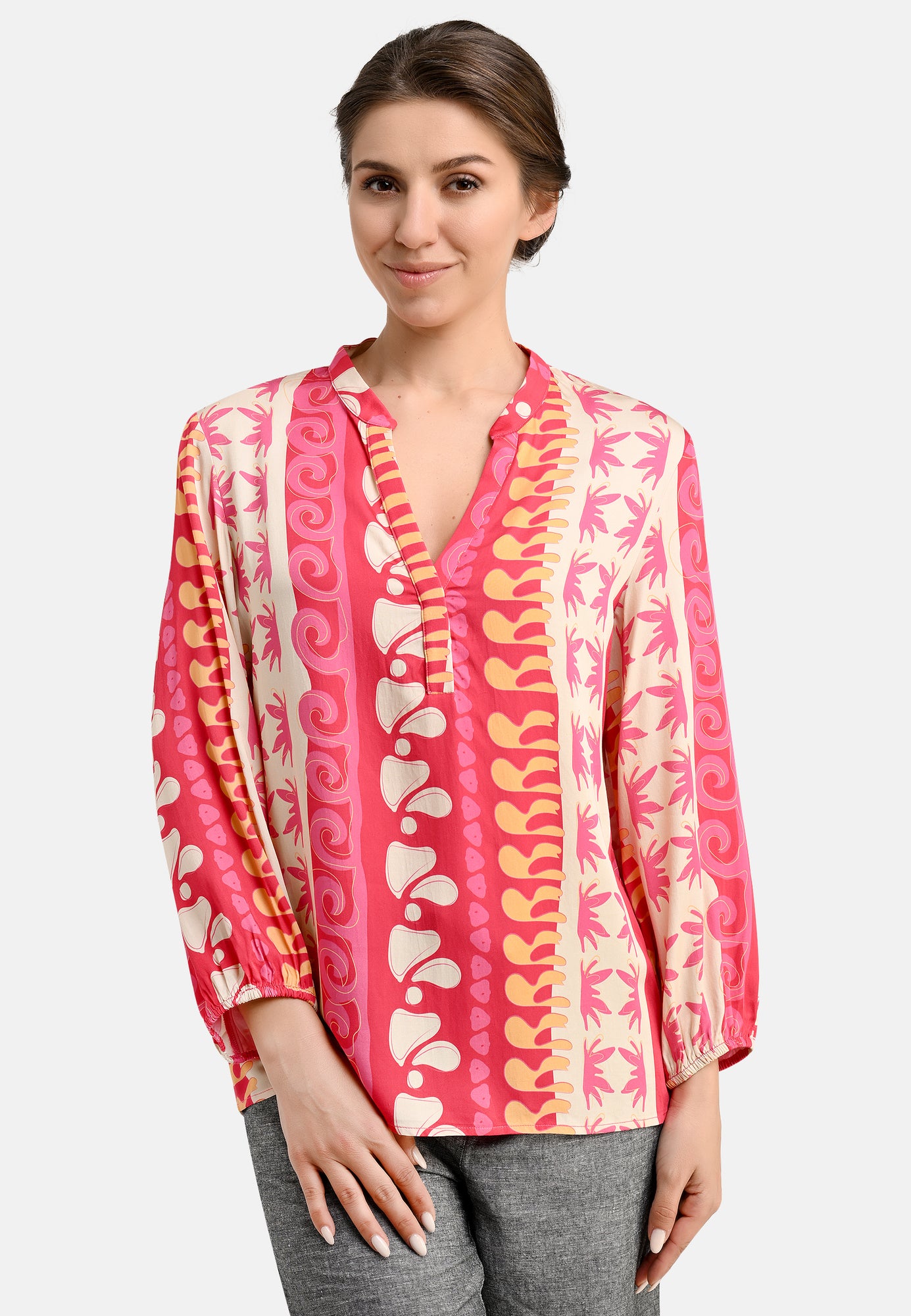 25417 Bluse mit Ethno-Print in Pink