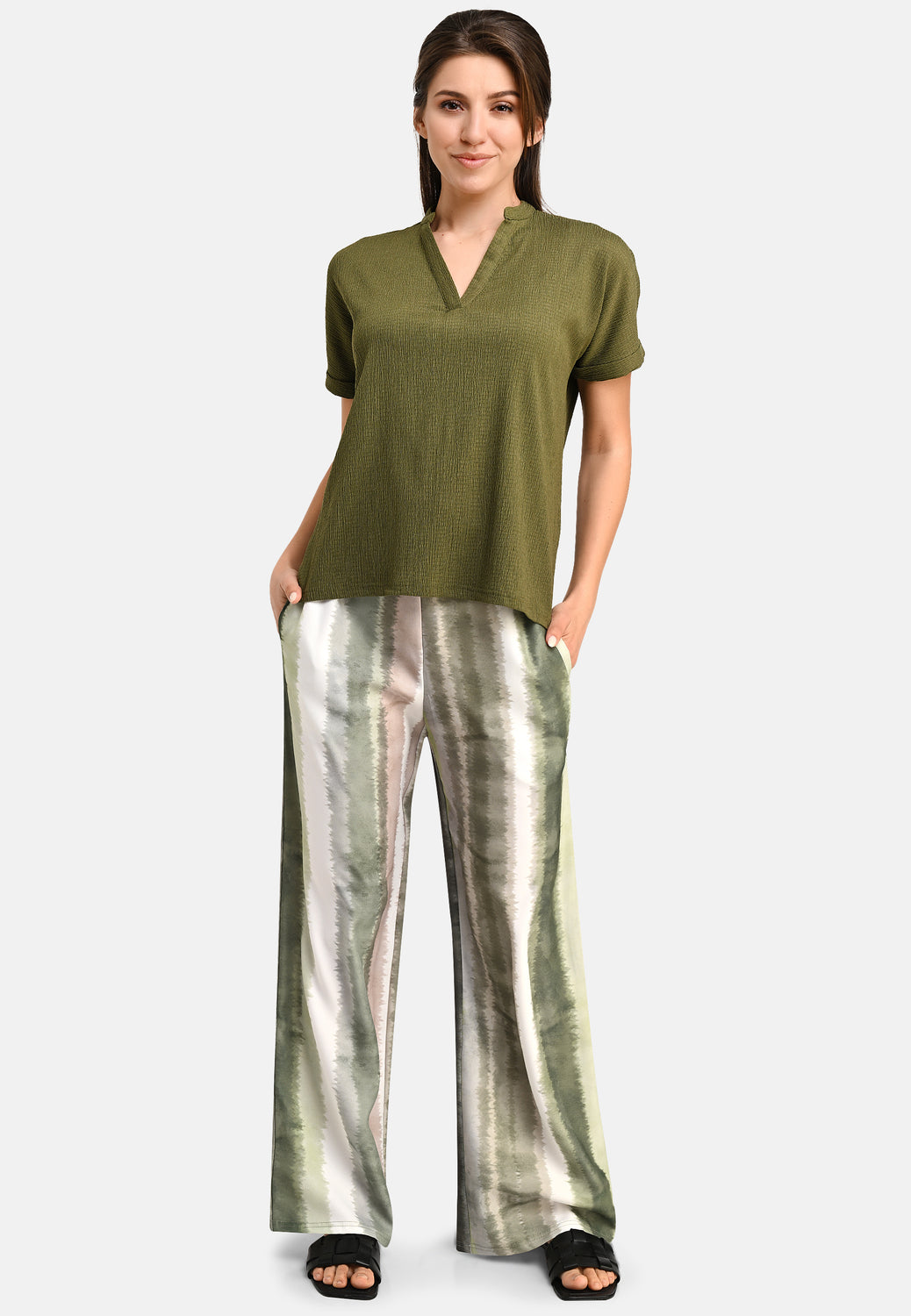 25422 Crinkle-Bluse in Khaki
