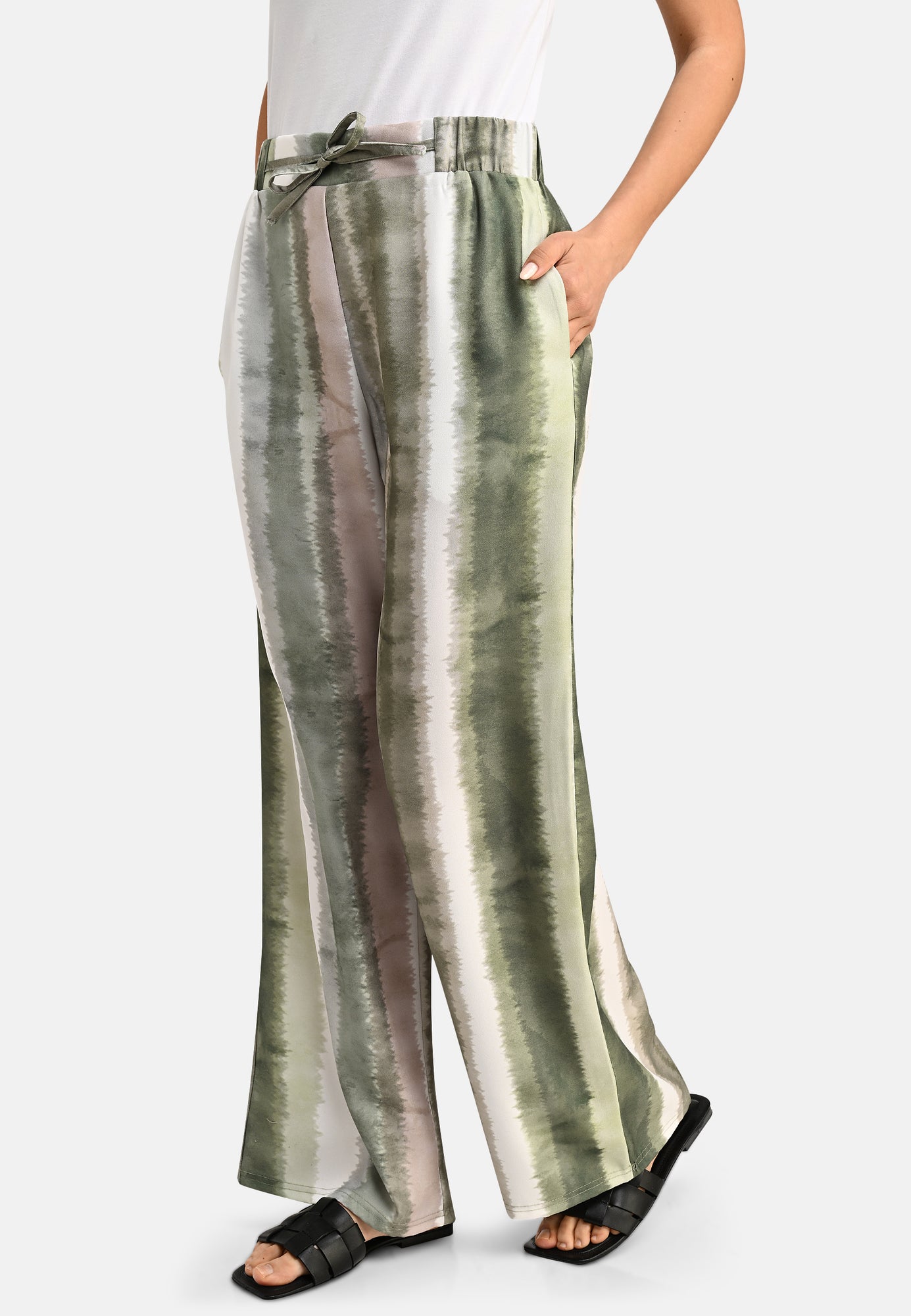 25419 Palazzo-Hose mit Print in Grün/Weiß