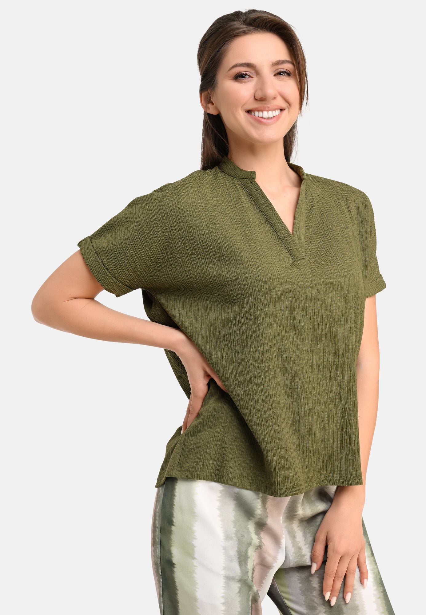 25422 Crinkle-Bluse in Khaki