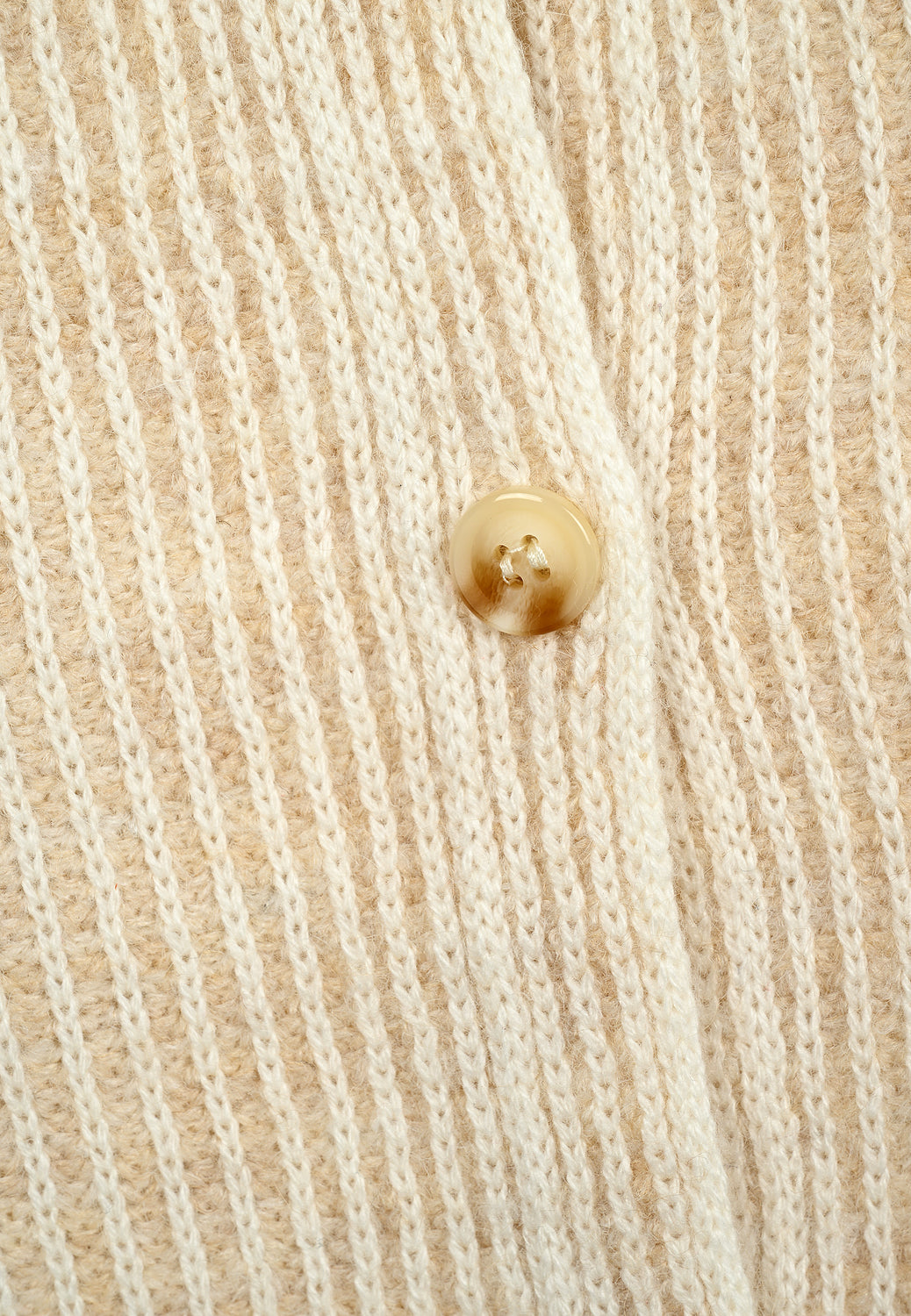 25621 Strick-Cardigan in Sand/Ecru