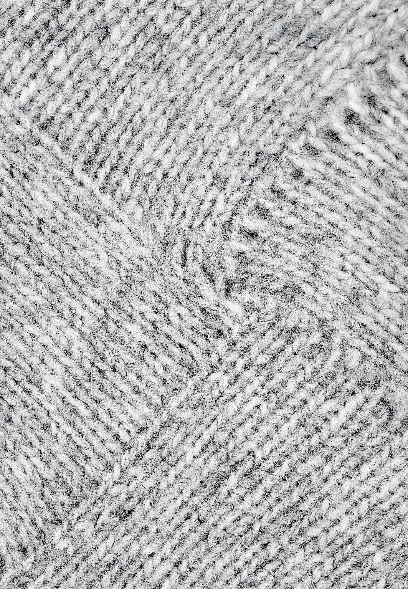 25808 Strickpullover in Hellgrau