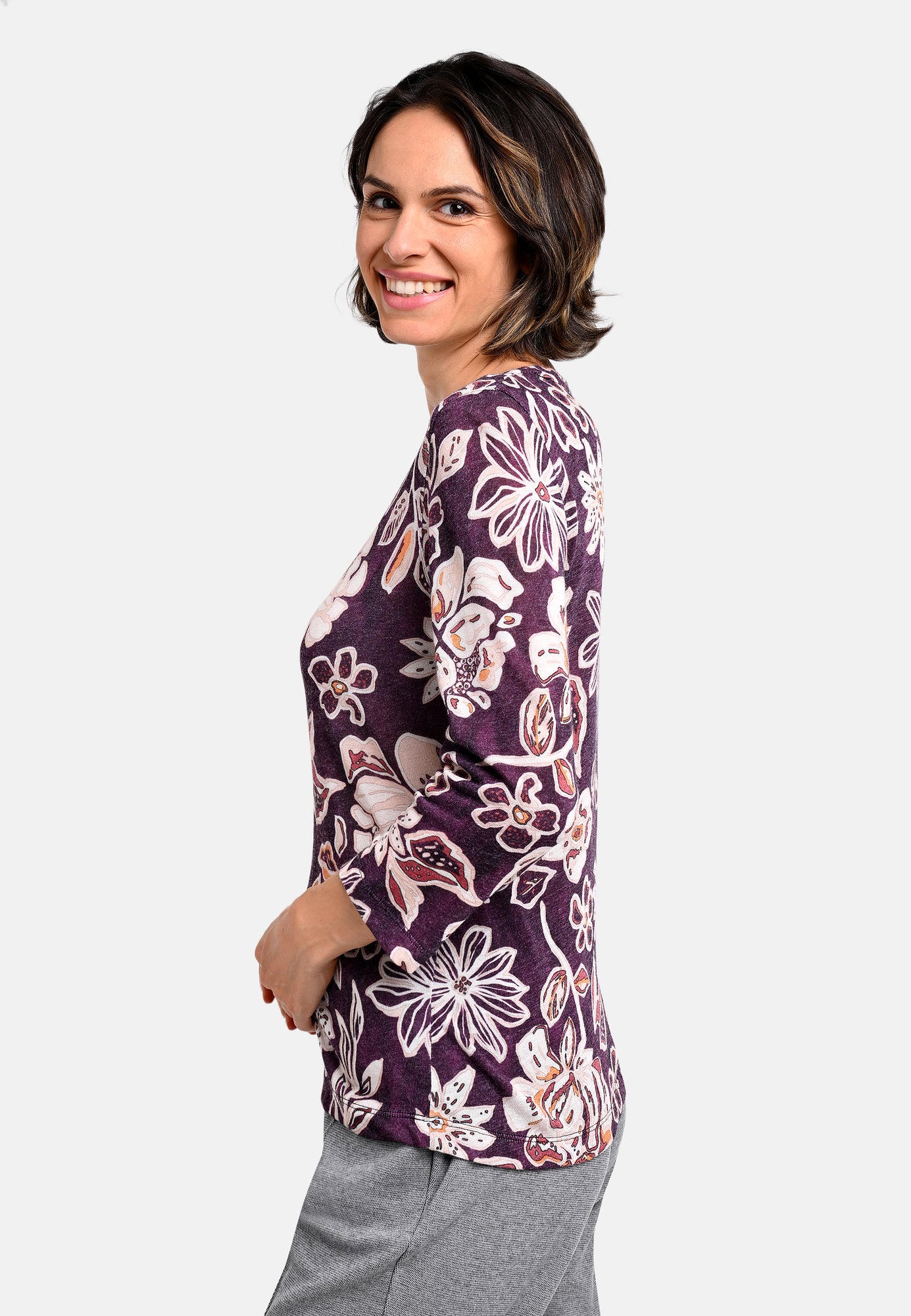25819 Feinstrick-Shirt mit Blüten-Print in Bordeaux/Sand