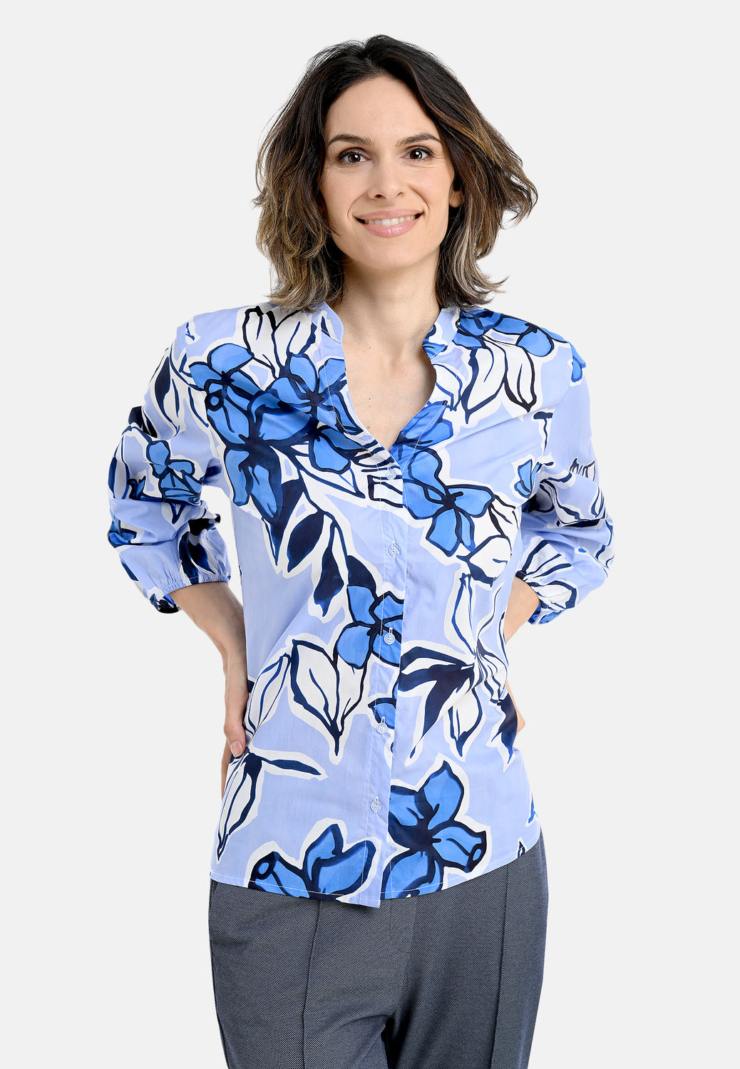 26109 Blouse Big Flowers - 10/blue-navy