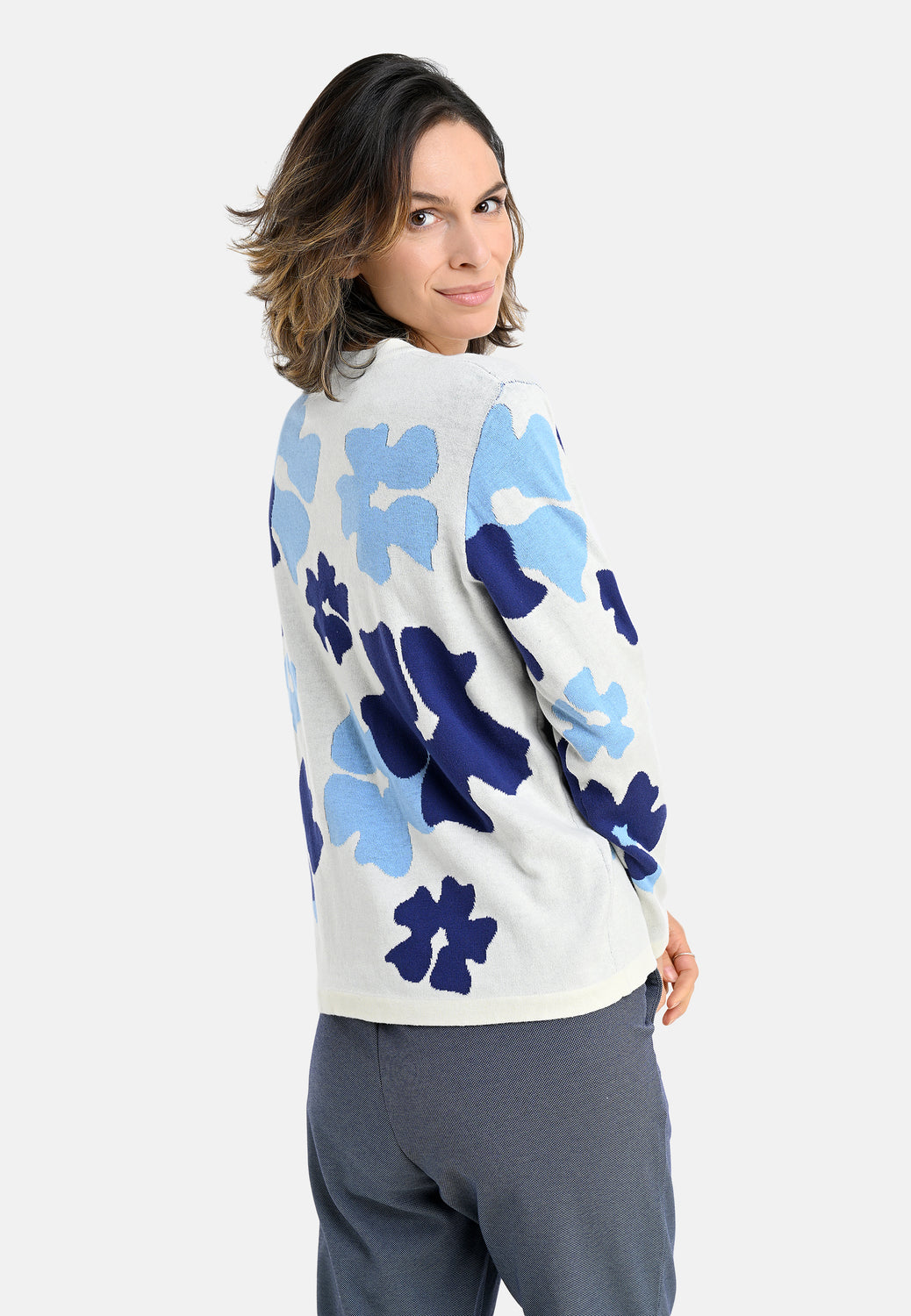 26118 Pull Jacq Flower - 10/white-blue
