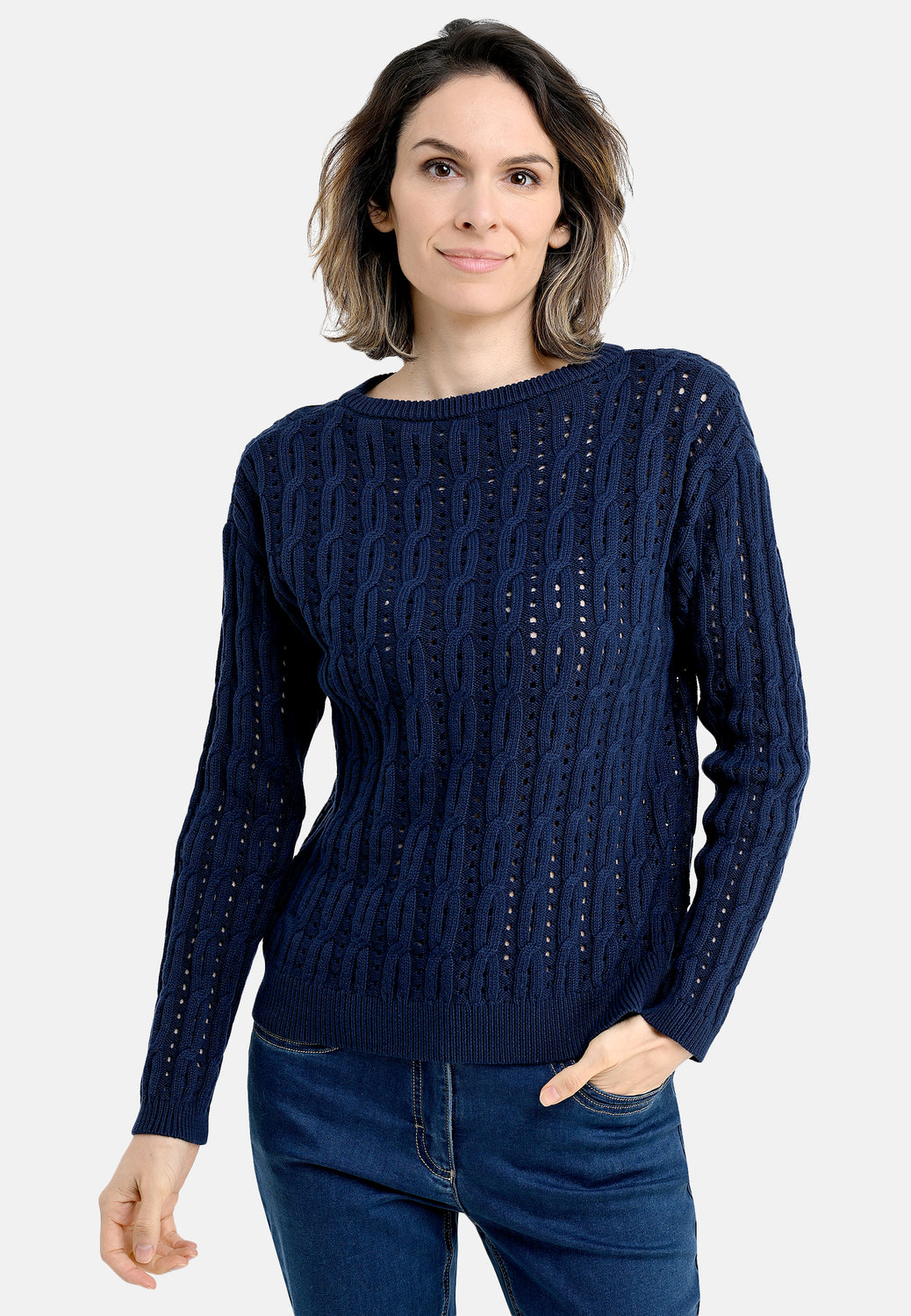 26122 Pullover Cables - 16/navy