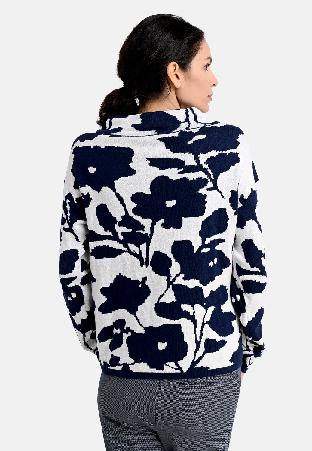 26125 Pullover Flowers - 16/navy-white