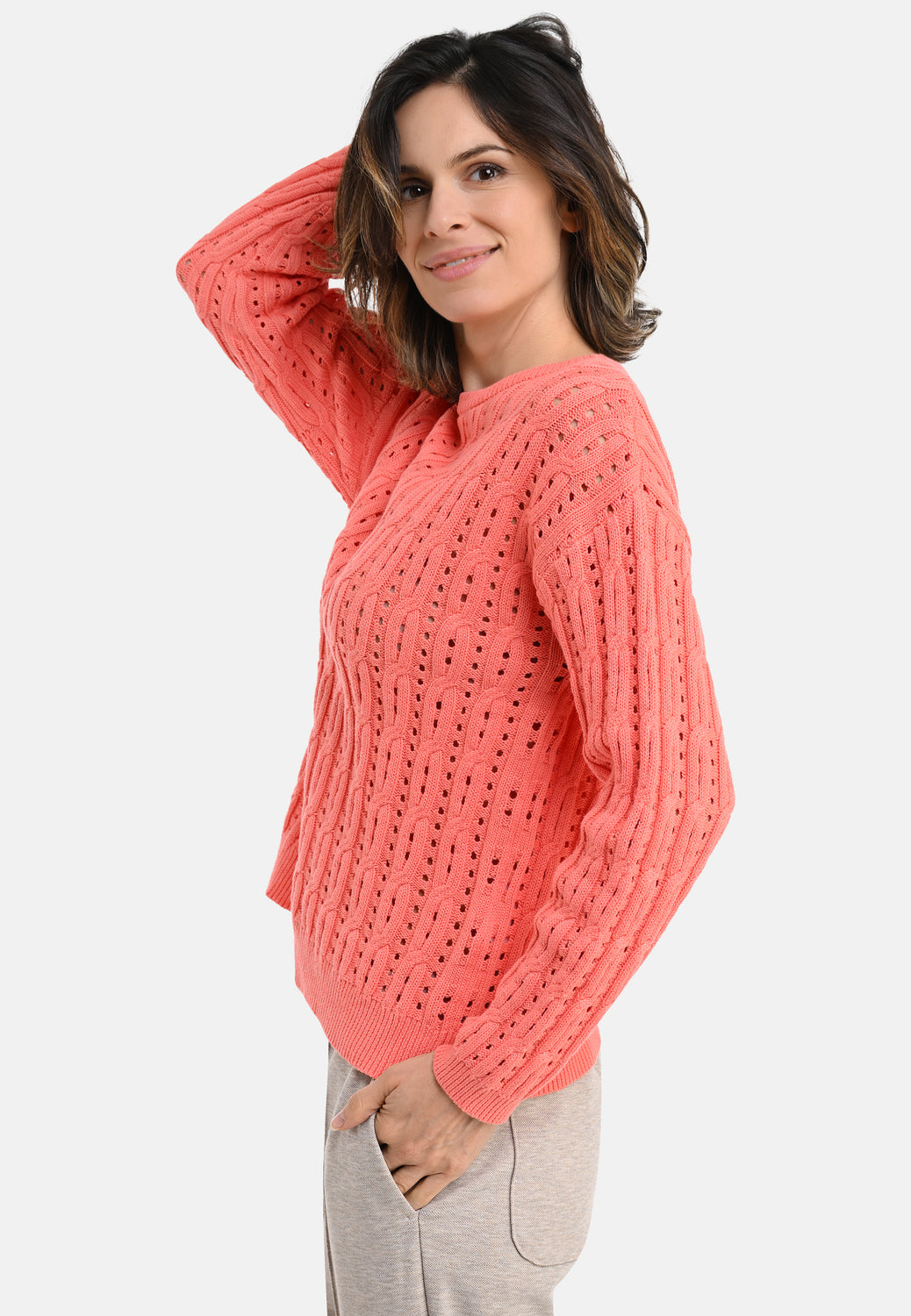 26202 Pullover Cables - 09/coral