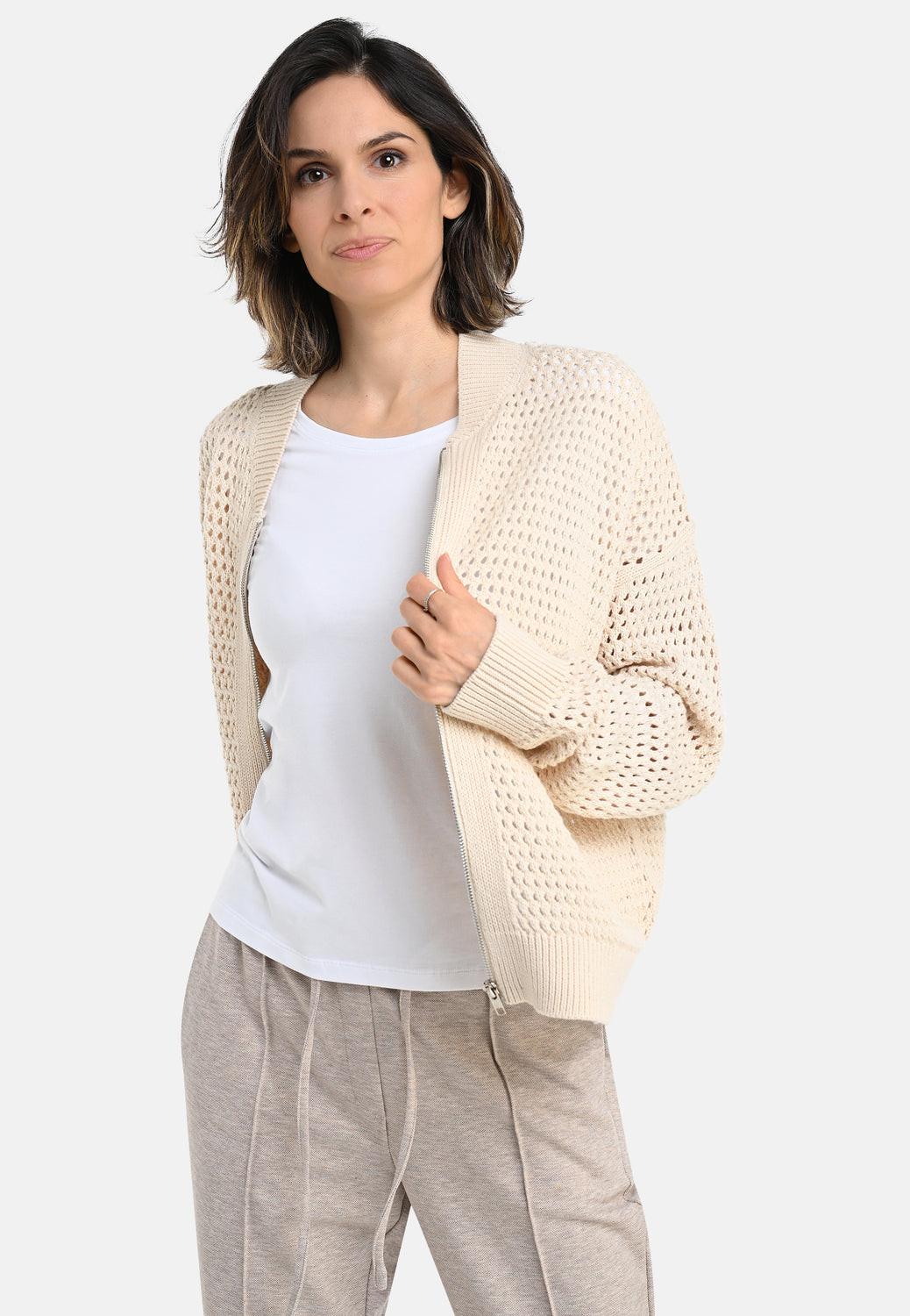 26215 Zip Cardigan - 02/ecru